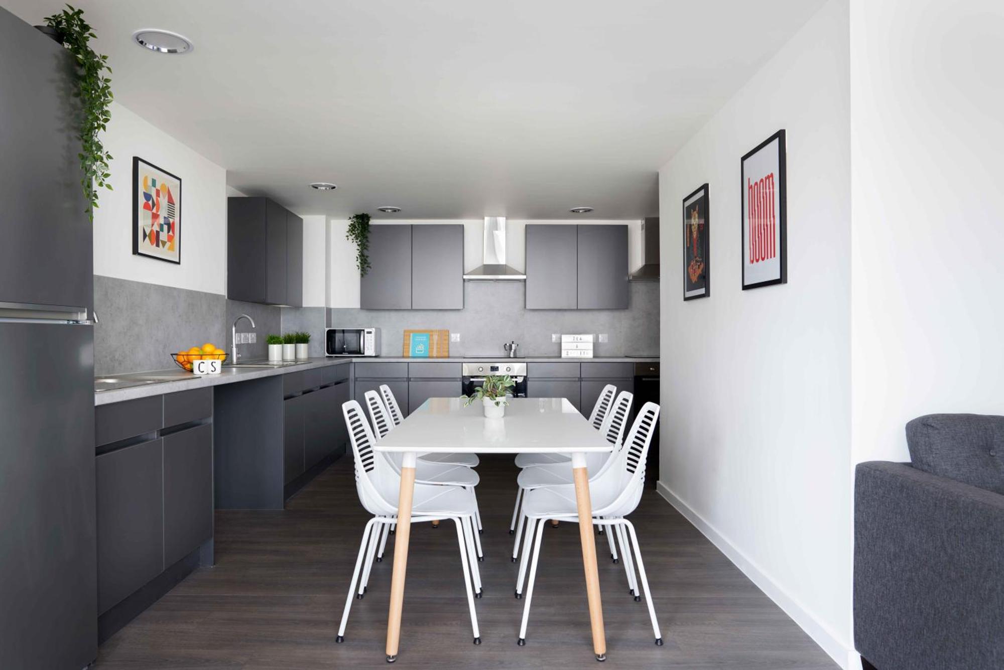 Joivy Trendy Aparthotel Units In Westfield-Adults Only Edinburgh Exterior photo